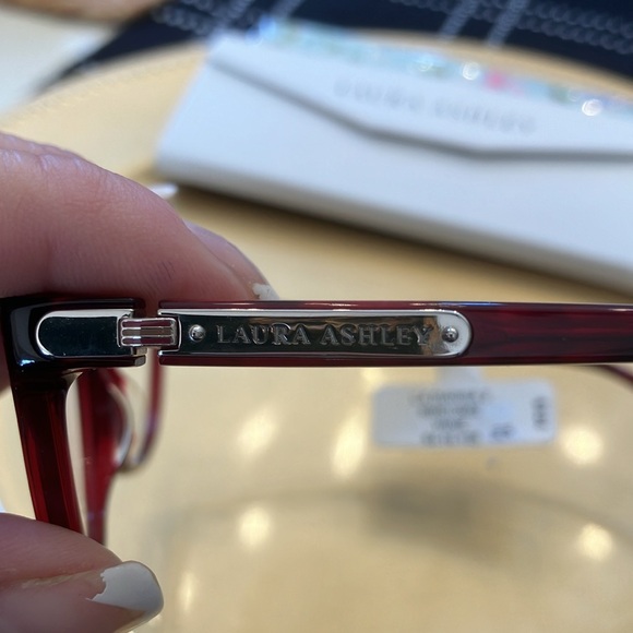 LAURA ASHLEY 54-16-135 WINE LADIES GLASSES EYEWEAR FRAMES ELEGANT CLASSIC - Picture 3 of 5